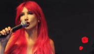 Hande Yener 50'nci yaşında imaj değişikliği yaptı